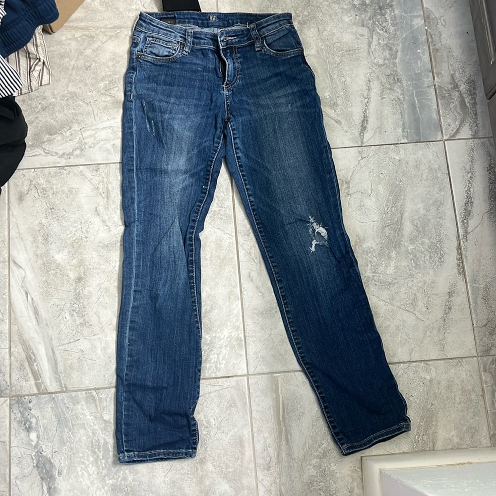 MIDRISE KUT JEANS